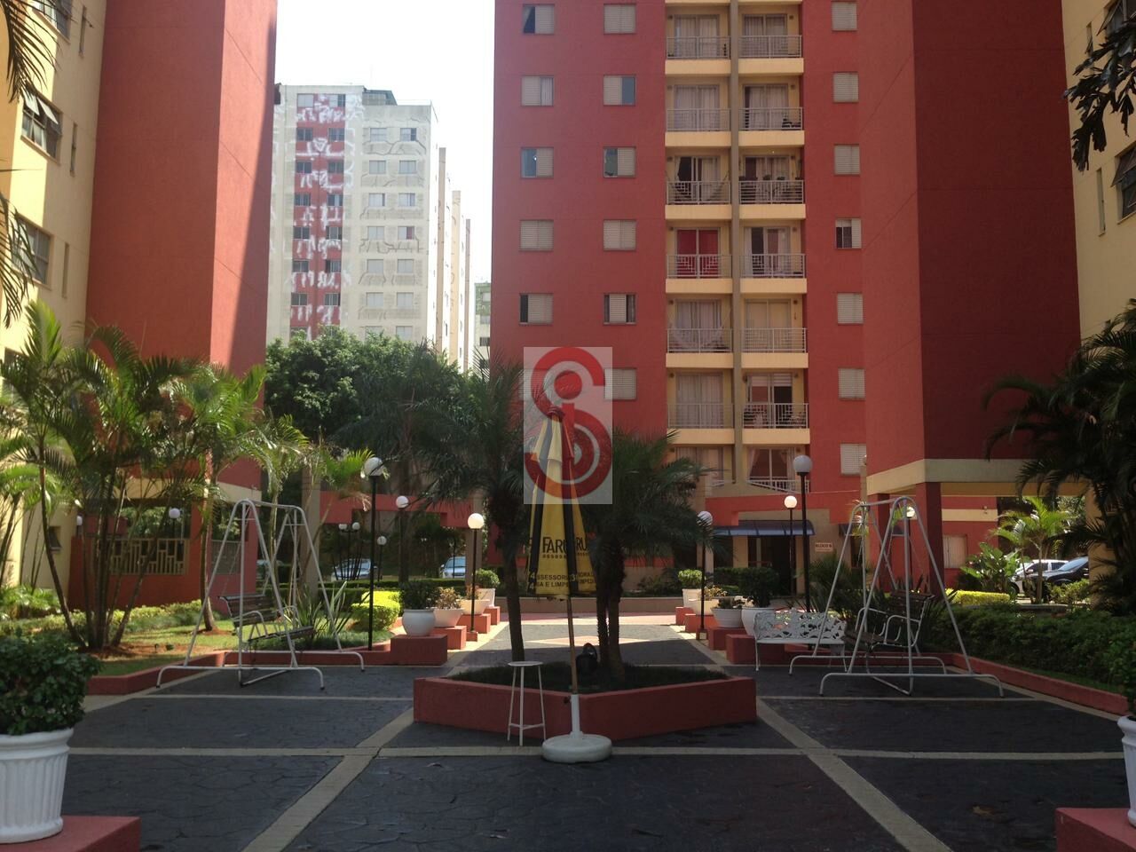Apartamento para Venda - Vila Ivone