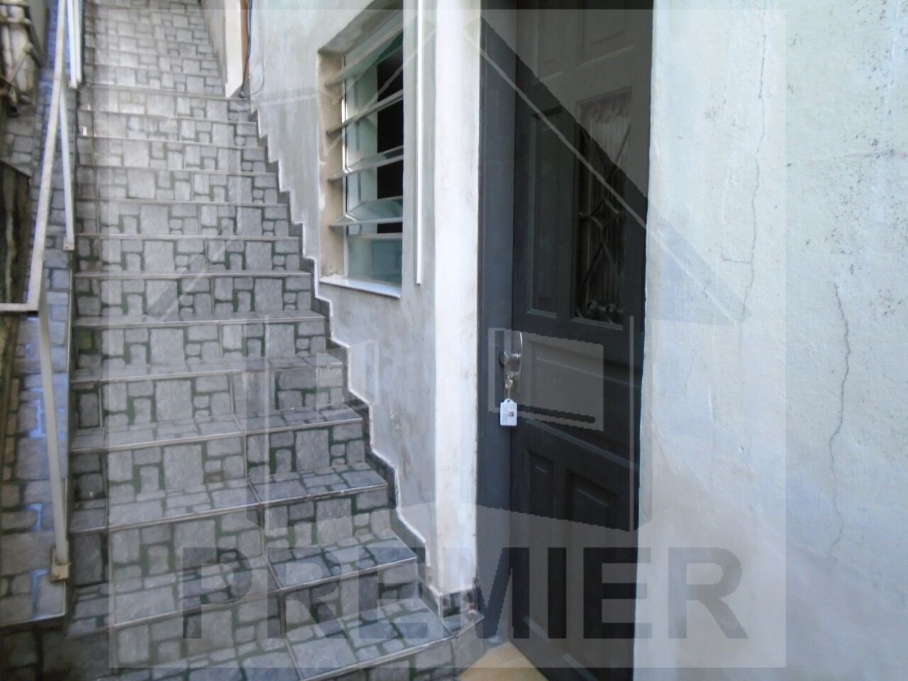 Casa de Vila para Locação - Jardim Guairaca