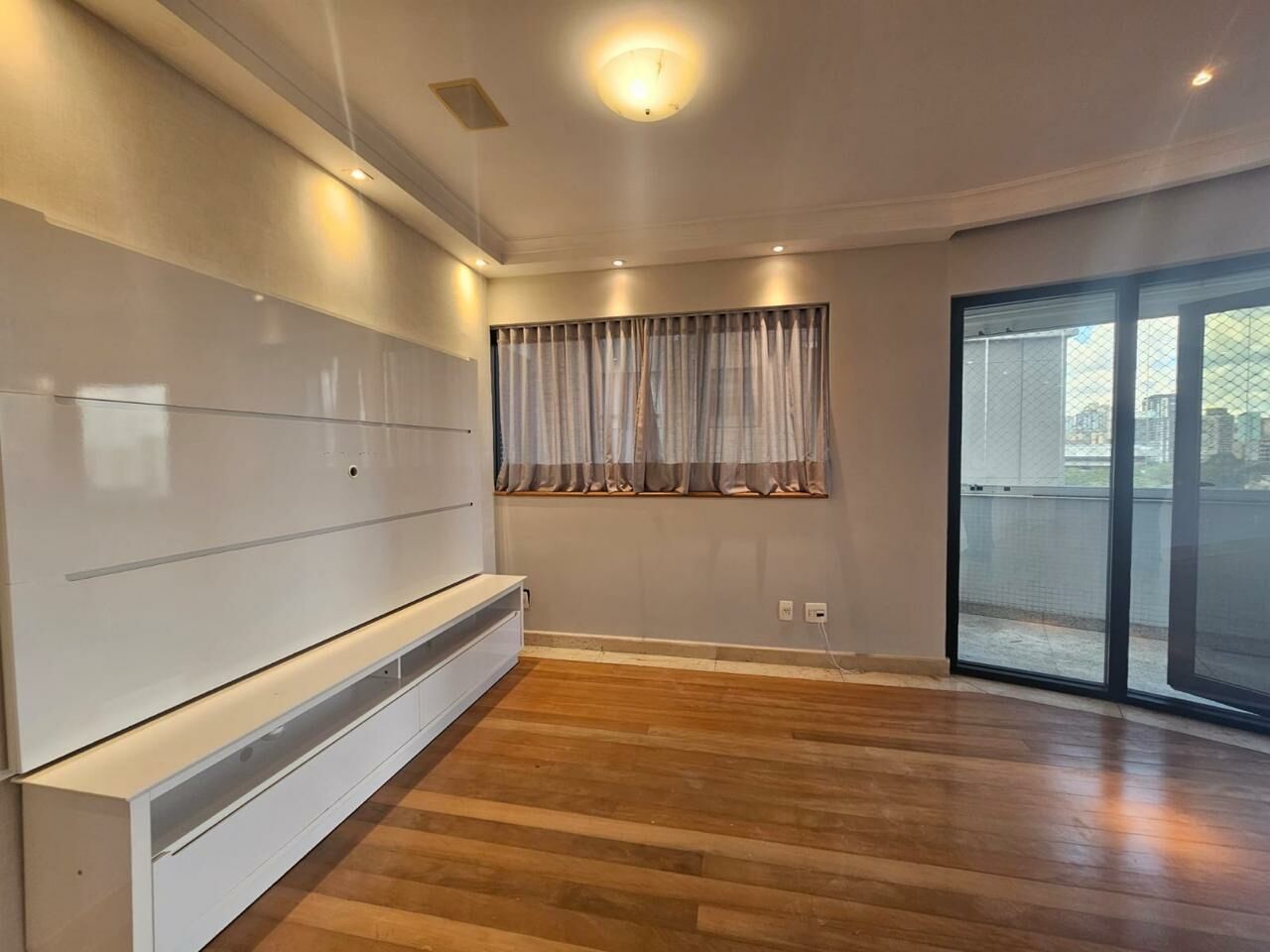 Apartamento para Venda - Moema
