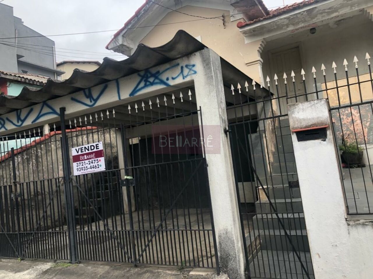 Casa Assobradada para Venda - Umuarama