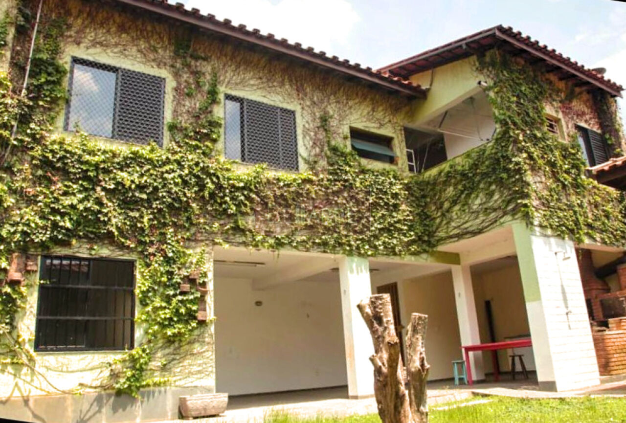 Casa Térrea para Venda - Vila Inah