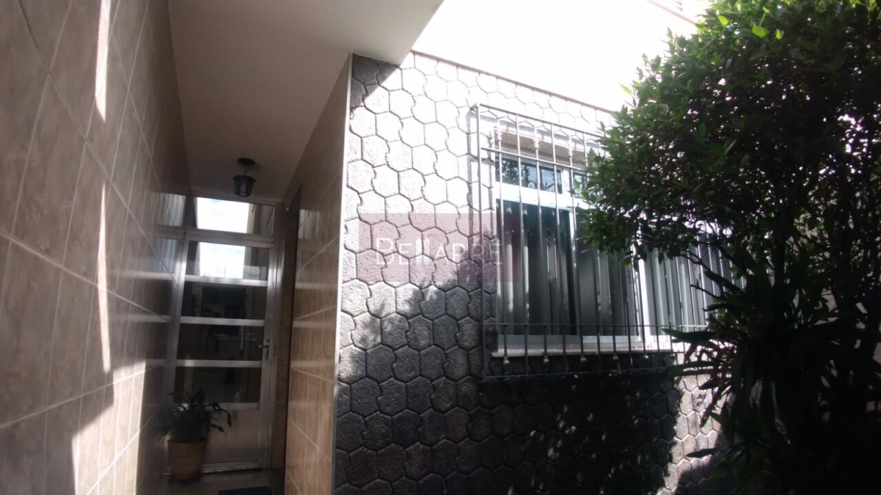 Sobrado para Venda - Jardim das Flores