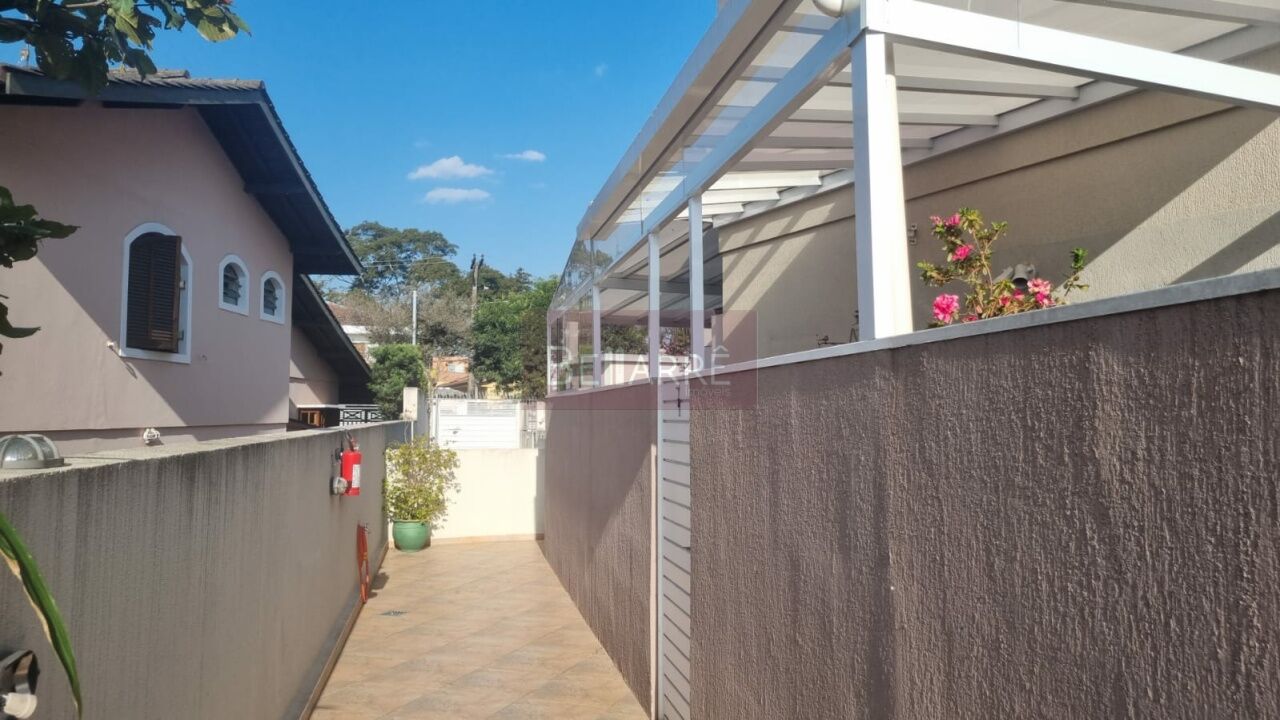 Sobrado de Condomínio para Venda - Jardim Peri Peri