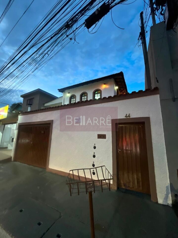 Casa Térrea para Locação - Jardim Lúcia