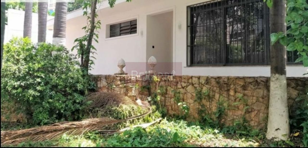 Casa Térrea para Venda - Caxingui