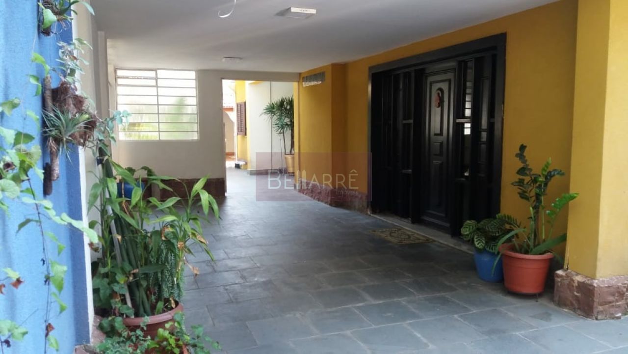Sobrado para Venda - Instituto de Previdência
