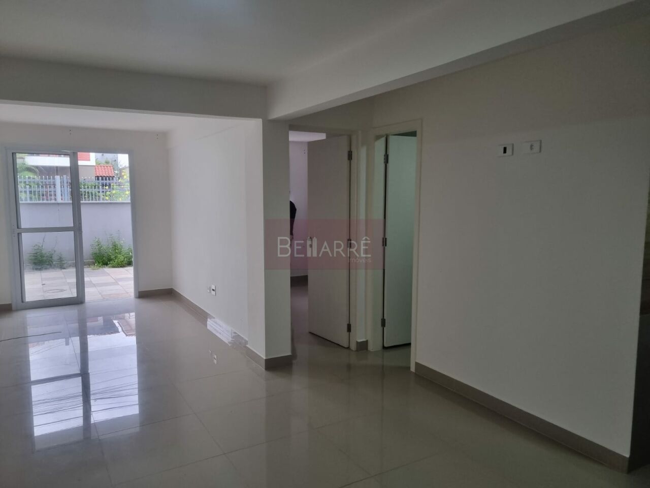 Flat para Locação - Jardim Trussardi