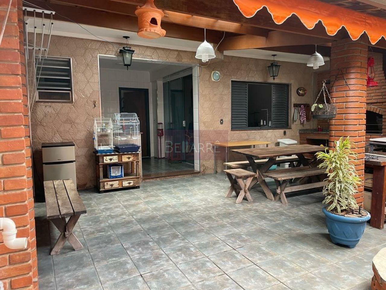 Casa Assobradada para Venda - Conjunto Residencial Butantã
