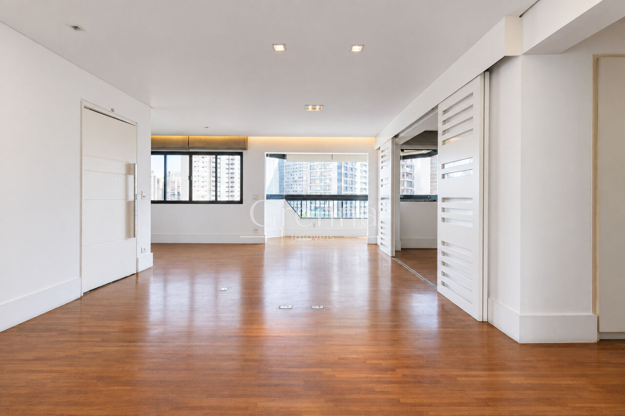 Apartamento em Moema, foto 1