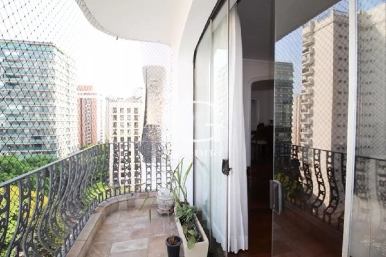 Apartamento para Venda - Moema