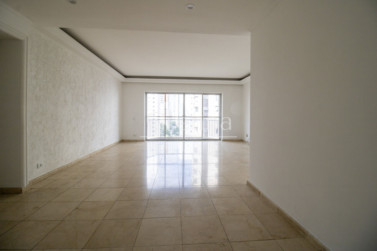 Apartamento para Venda - Moema