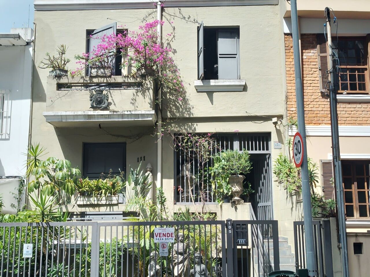 Casa Assobradada para Venda - BELA VISTA