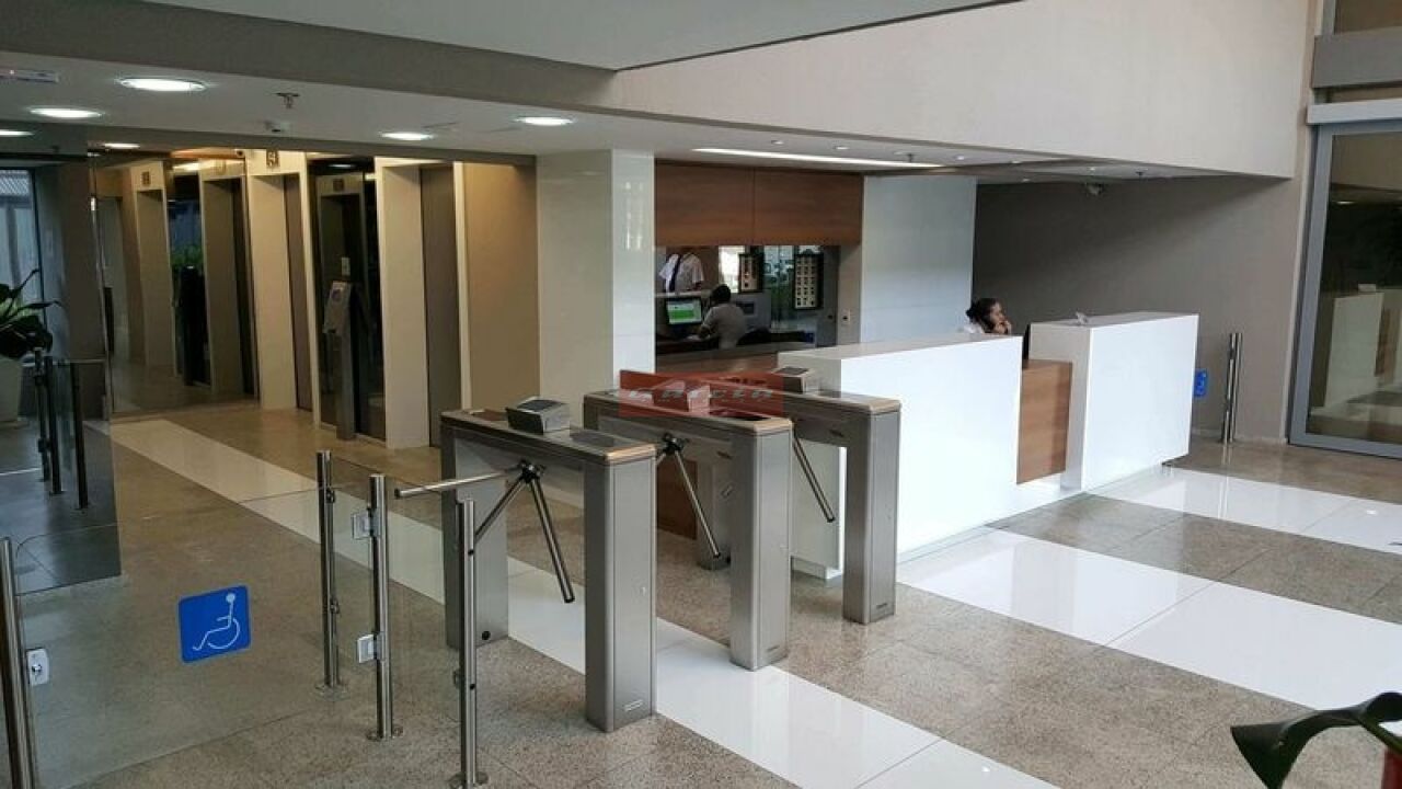 Conj. Comercial para Venda - JARDIM CARAVELAS