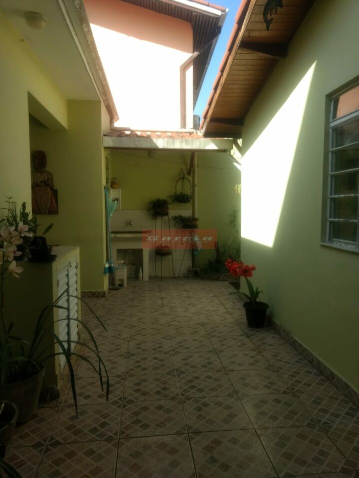 Casa Térrea para Venda - SANTO AMARO