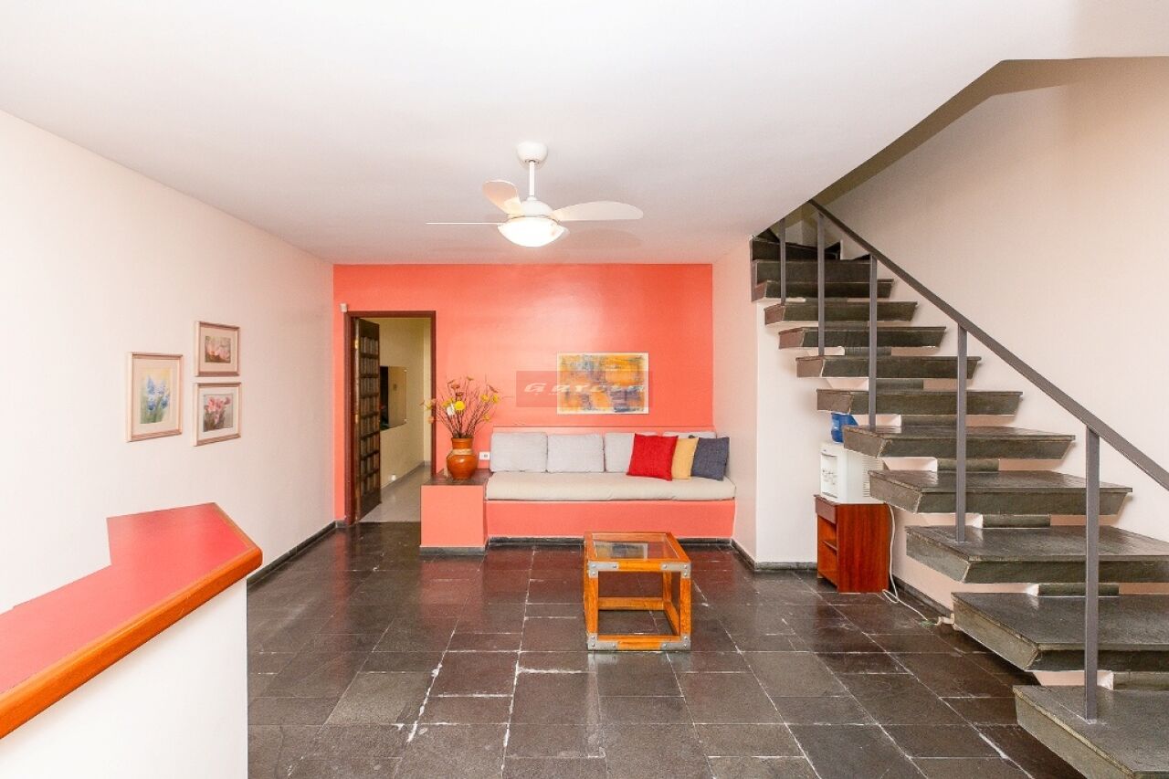 Casa Assobradada para Venda - CHÁCARA SANTO ANTÔNIO ZONA SUL