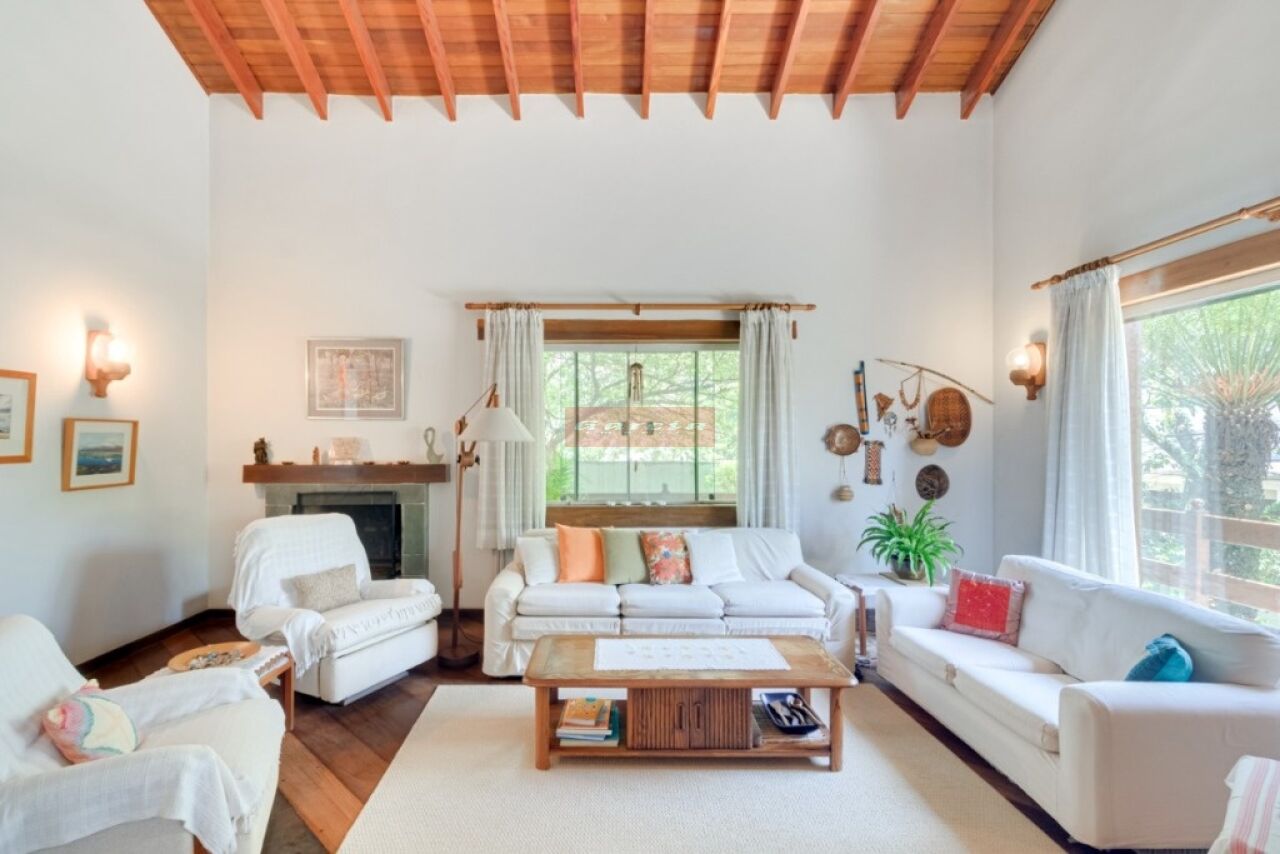 Casa Assobradada para Venda - JARDIM CORDEIRO