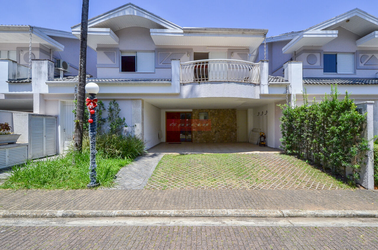 Casa Assobradada para Venda - JARDIM DOS ESTADOS