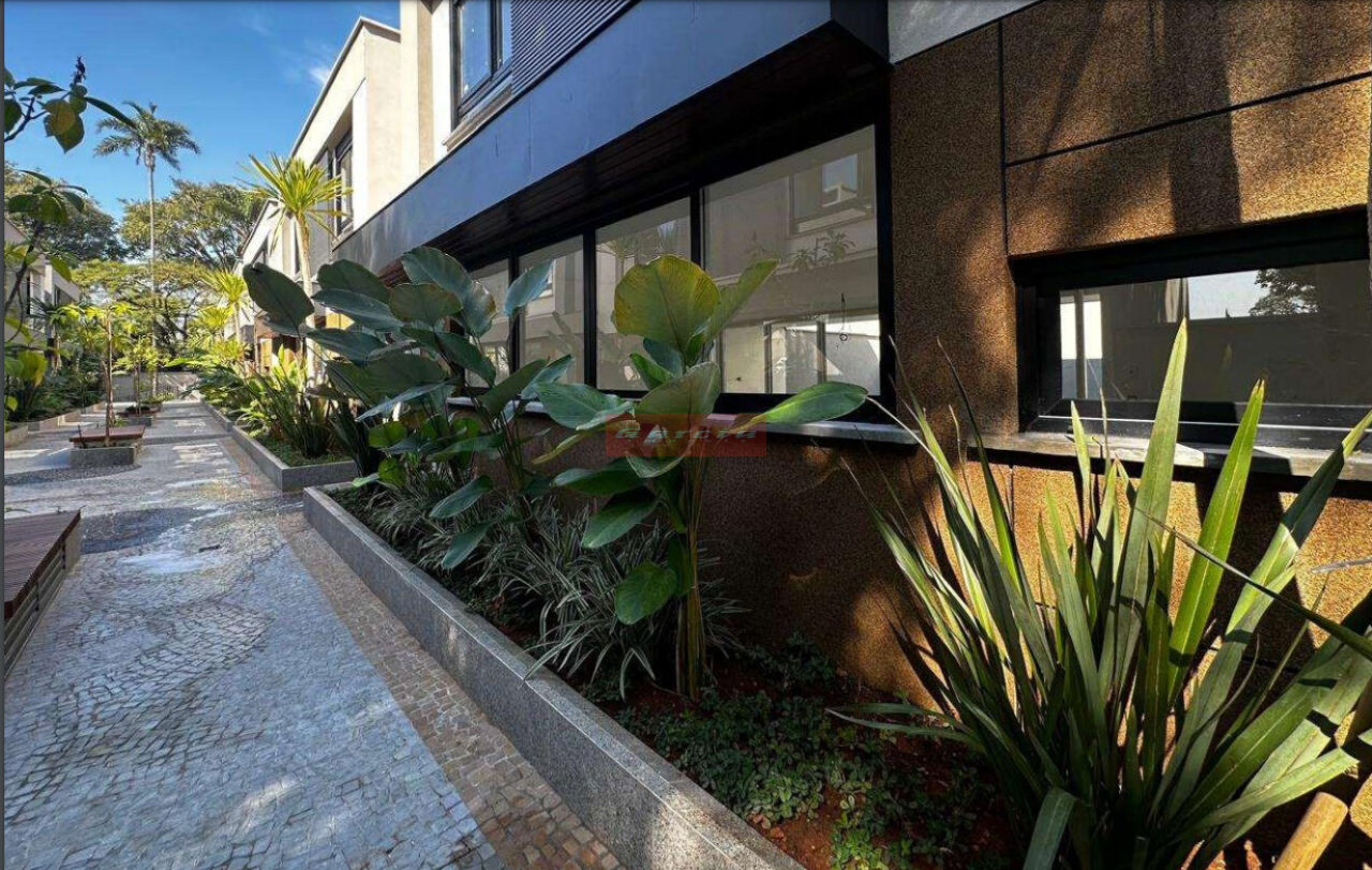 Casa Assobradada para Venda - ALTO DA BOA VISTA
