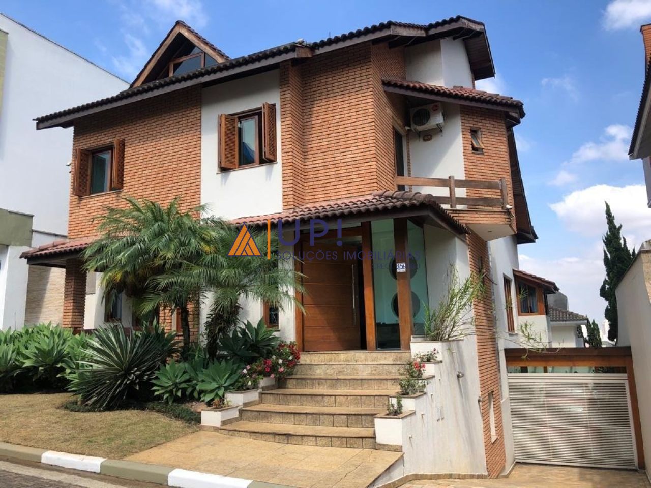 Casa em Condomínio para Venda - Jardim Franca