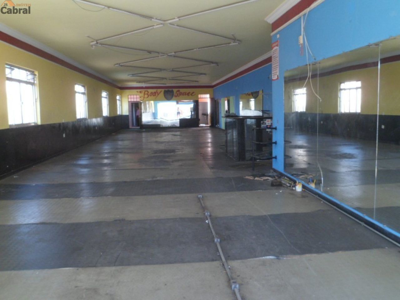 Salão Comercial para Venda - VILA SABRINA
