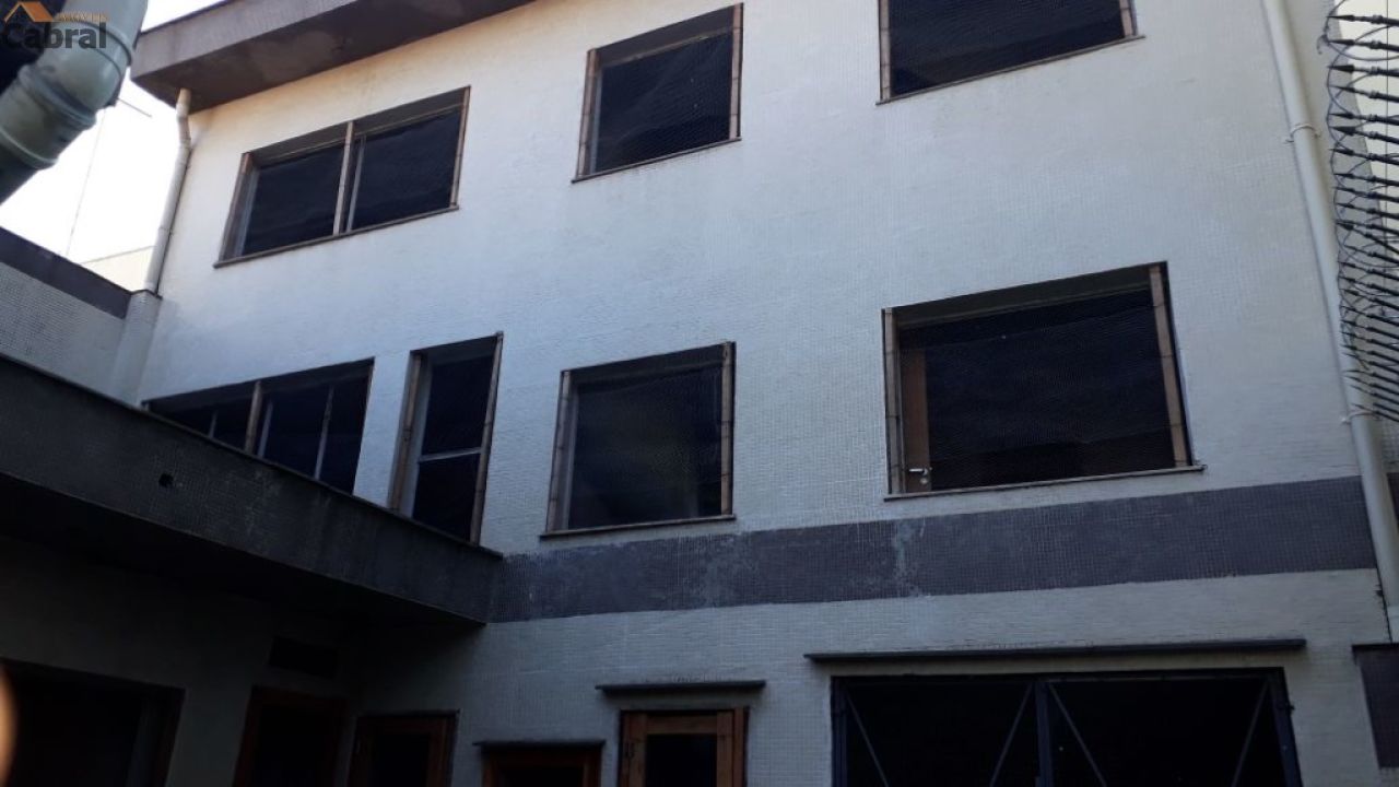 Sobrado para Venda - JAÇANÃ