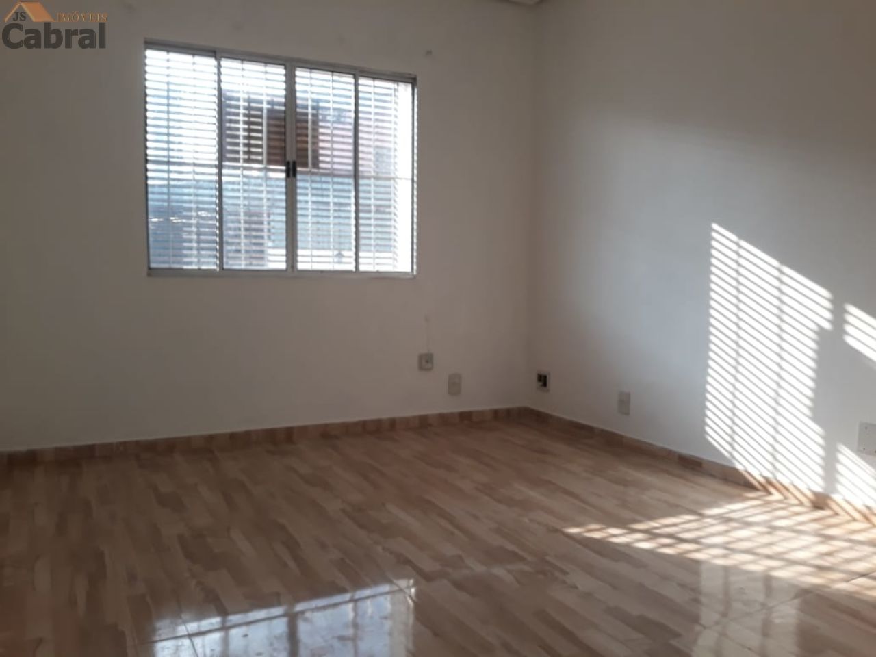 Conj. Comercial para Venda - CARANDIRU