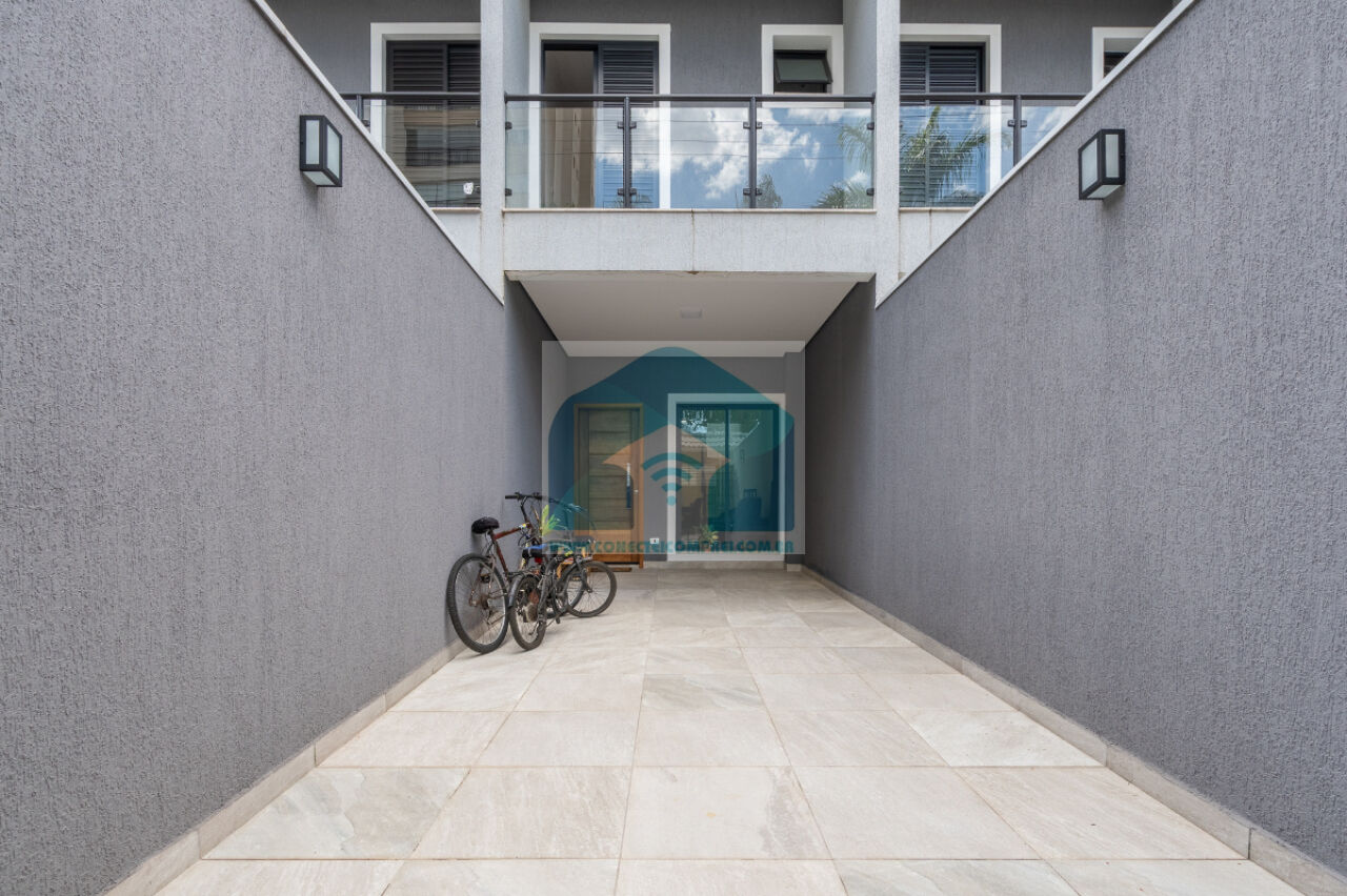 Casa Assobradada para Venda - Jardim Caravelas