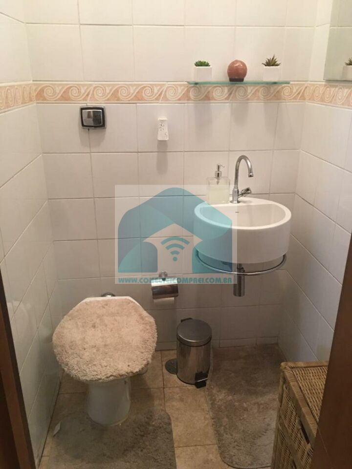 Casa Assobradada para Venda - Cidade Monções