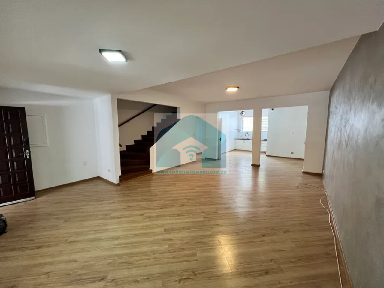 Casa Assobradada para Venda - Cidade Monções