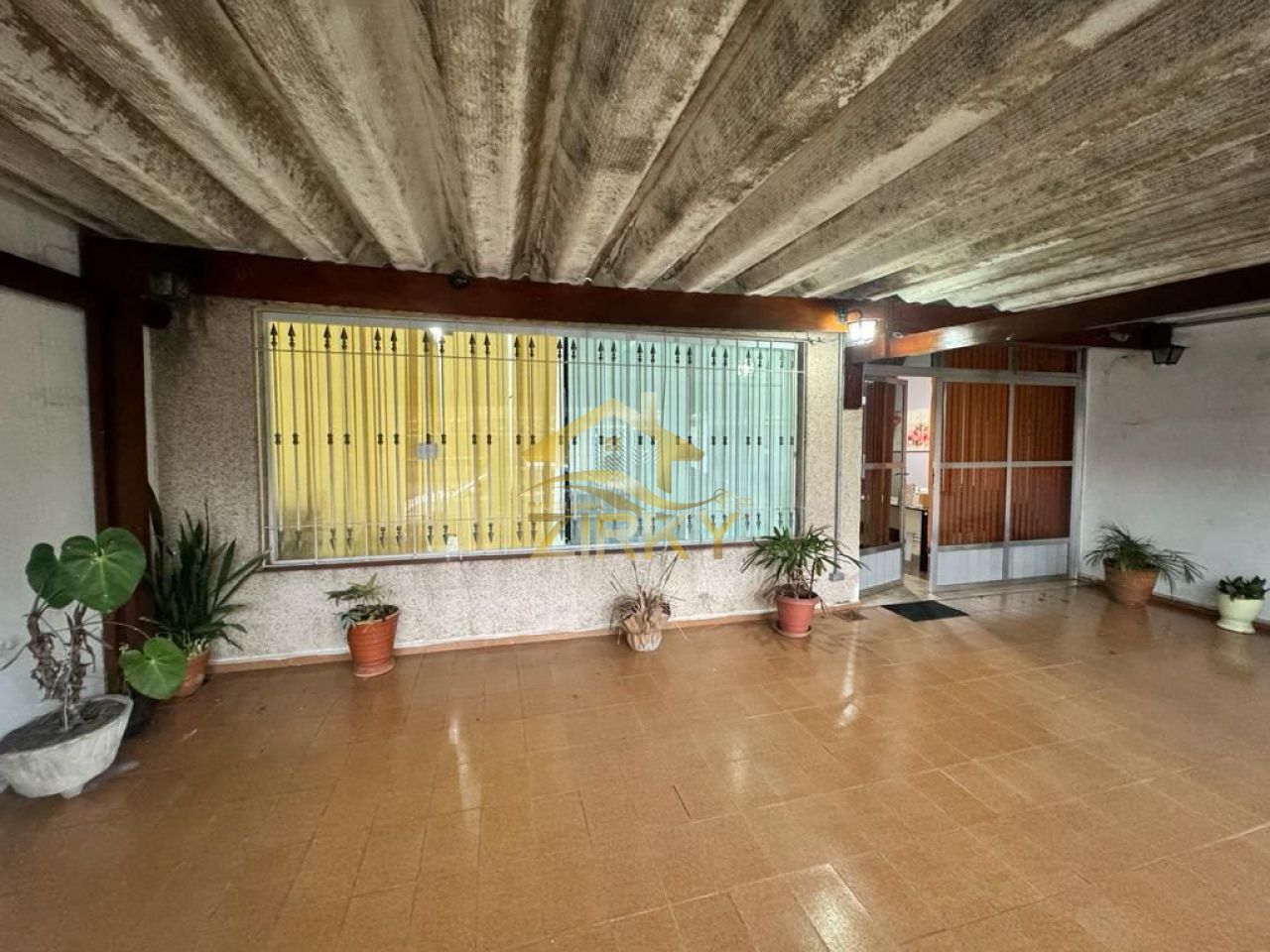 Sobrado para Venda - Vila Itapegica