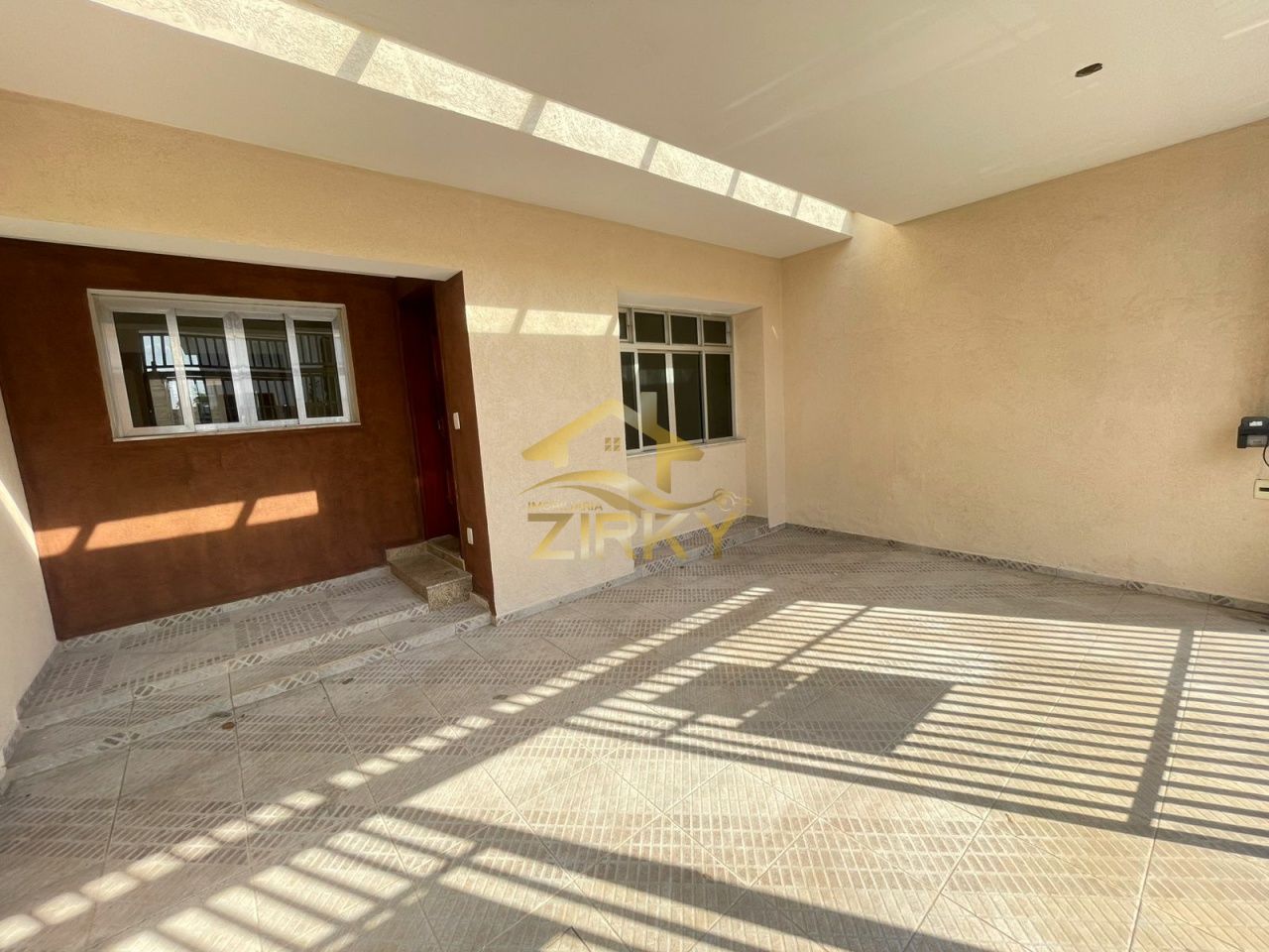 Sobrado para Venda - Vila Galvão