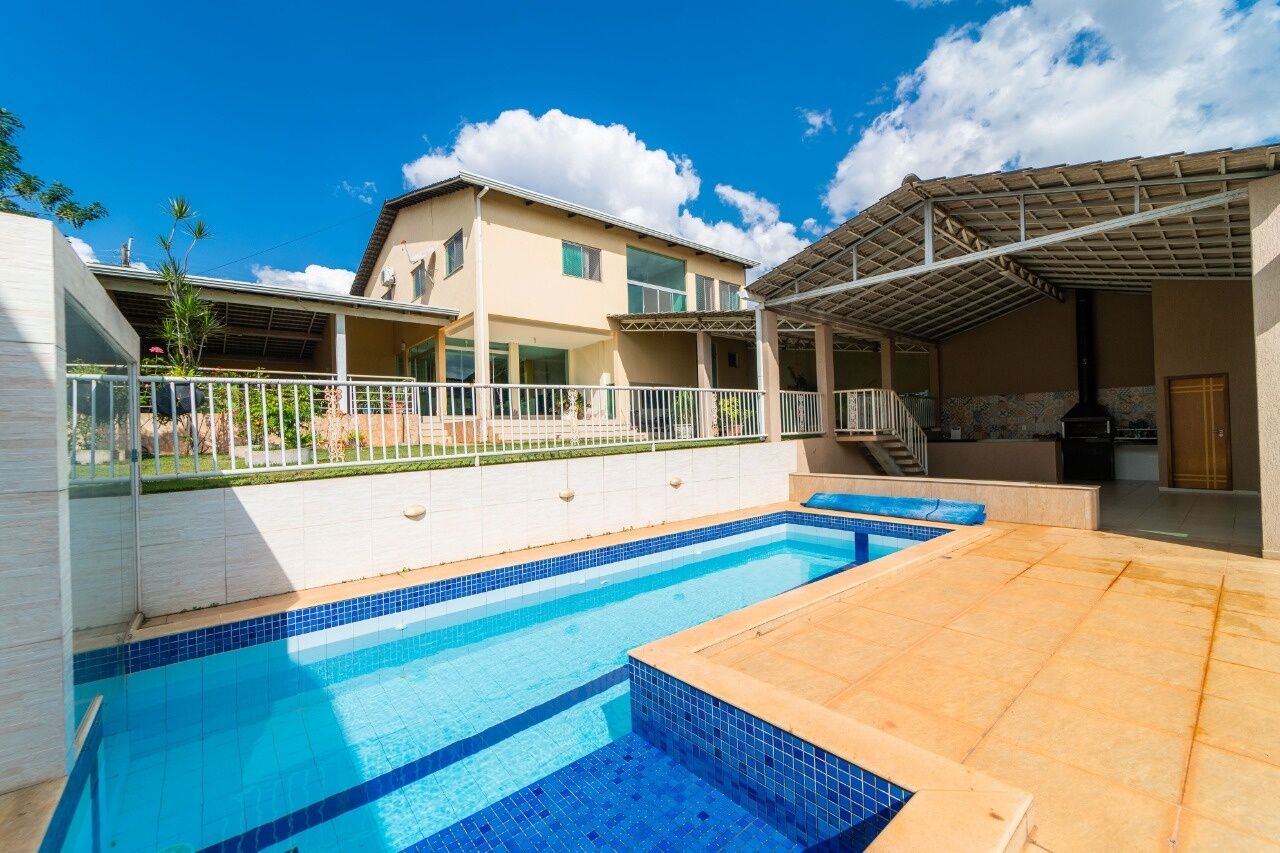 Casa Térrea para Venda - Setor de Mansões de Sobradinho
