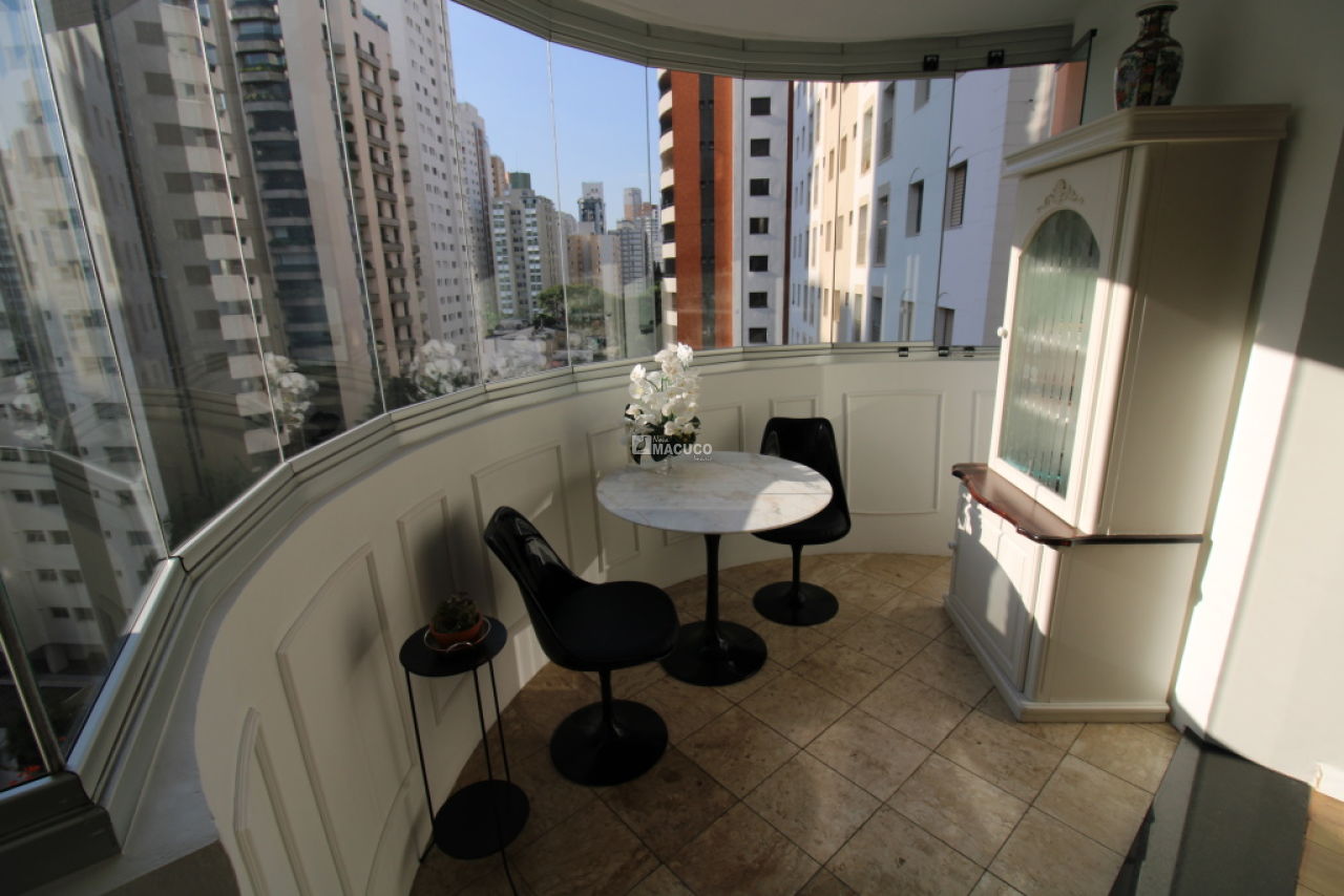Apartamento para Venda - Moema
