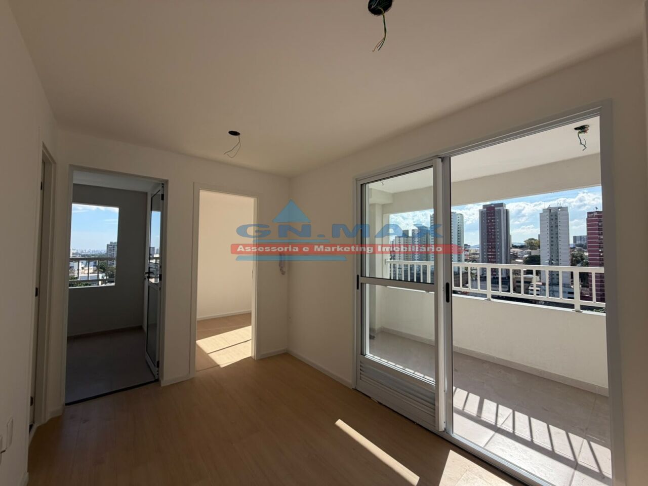 Apartamento para Venda - Vila Santa Delfina