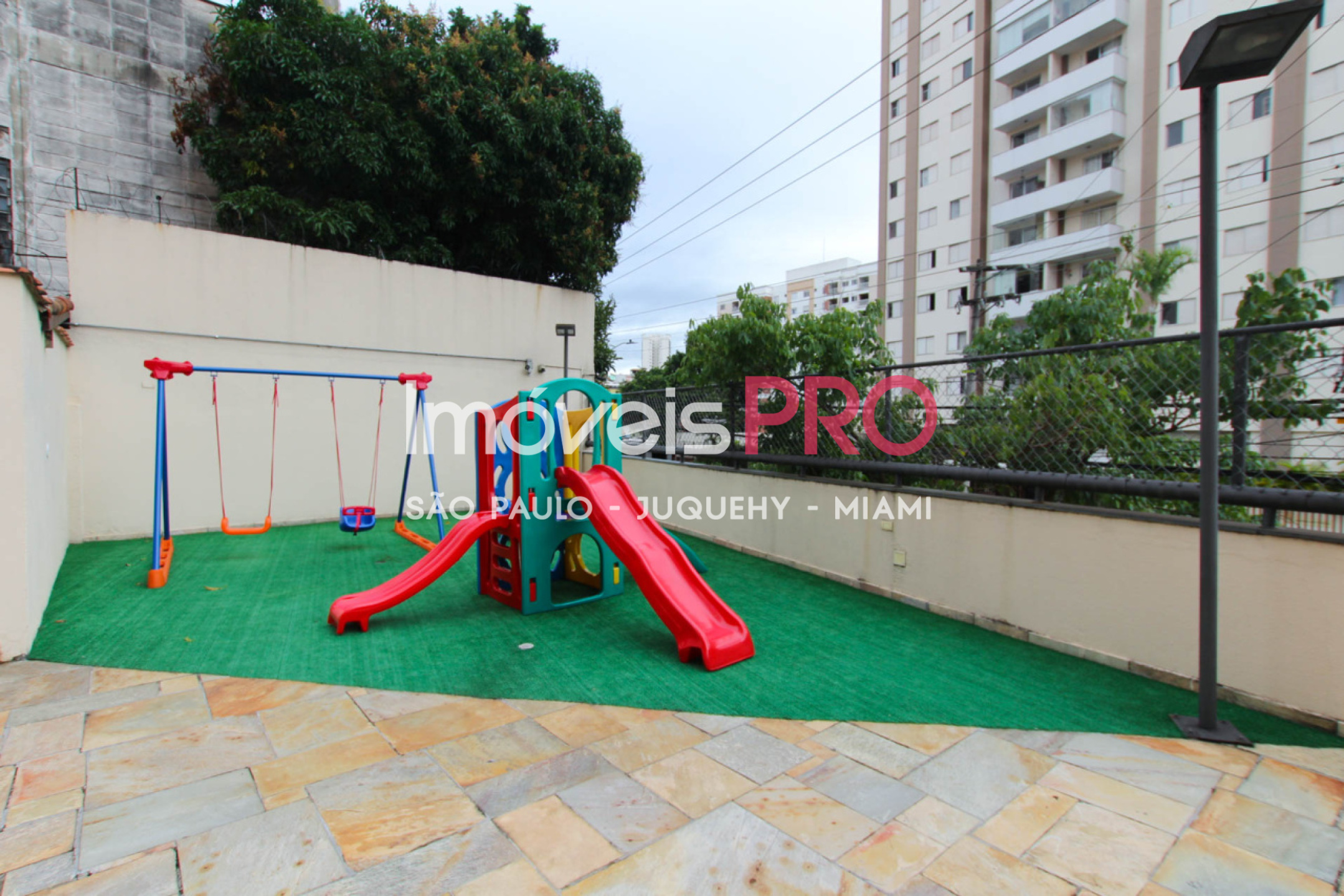 Condomínio Plaza de Castillia — foto 2