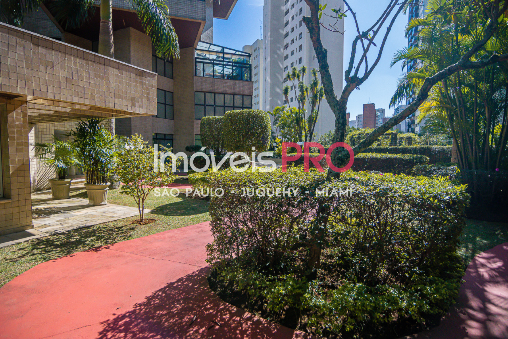 Condomínio Tannhauser House Apartments — foto 4