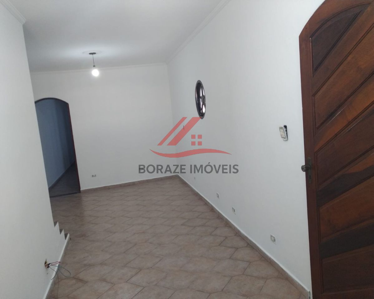 Sobrado para Venda no Jardim Guapituba, Mauá, 3 quartos sendo 2 suítes, 3 salas, 2 banheiros, 2 vaga