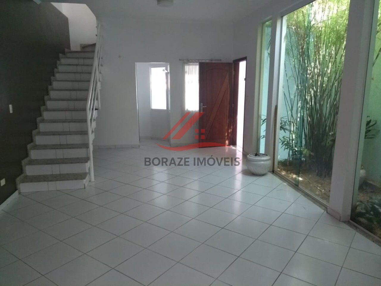 Sobrado com 3 quartos, sendo 1 suíte para venda no Jardim Bela Vista