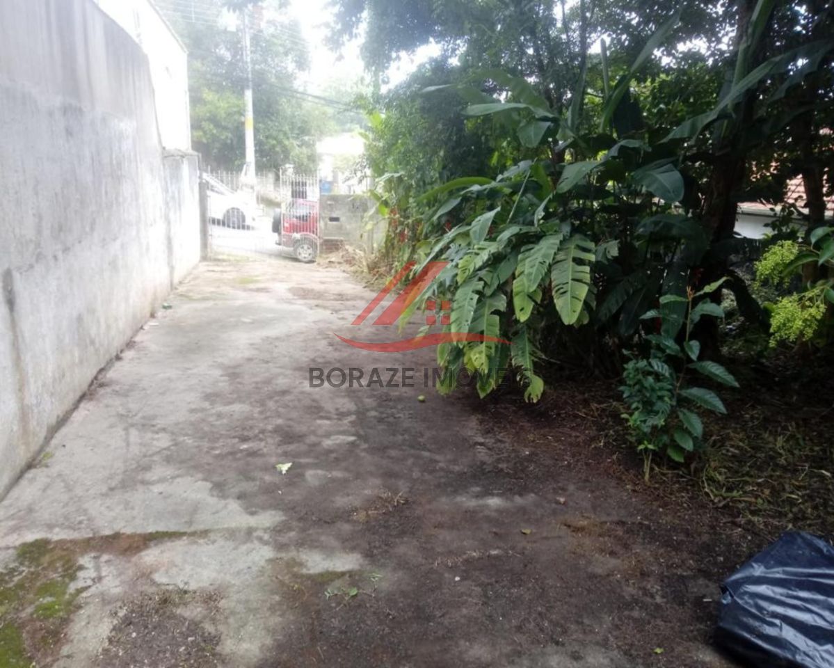 Terreno para a venda no Bairro Vila Noêmia em Mauá