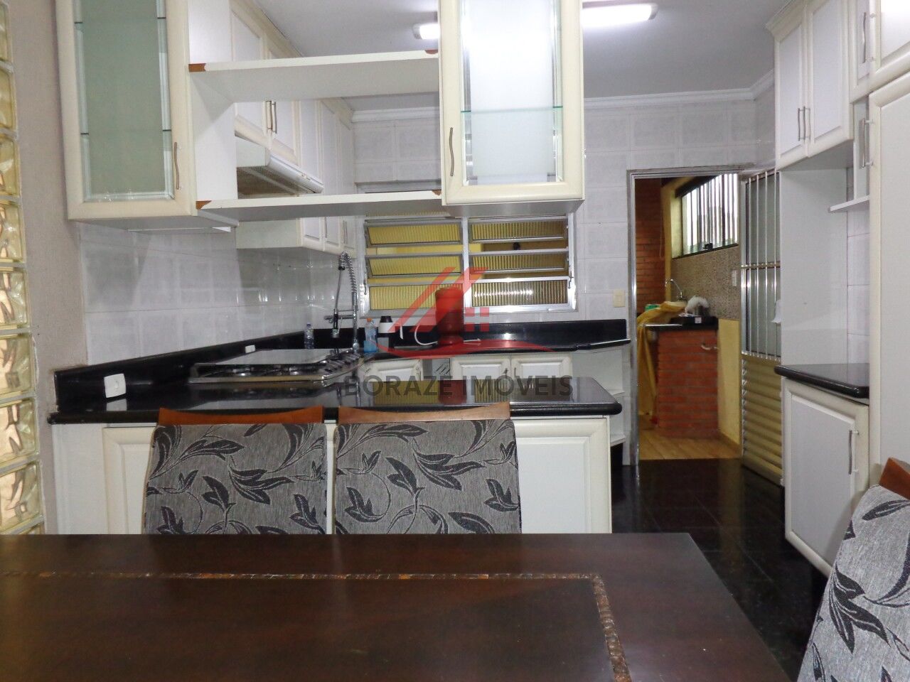 Sobrado com 3 quartos, sendo 1 suíte para venda no Jardim Araguaia em Mauá