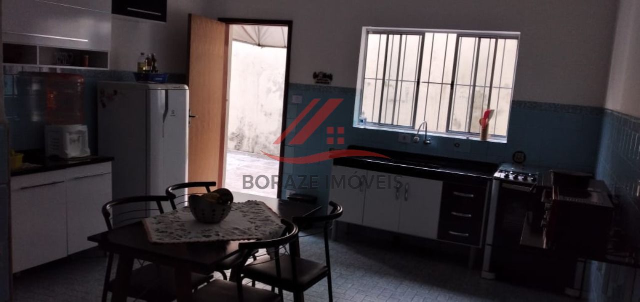 Casa com 6 quartos para venda no Jardim Zaira em Mauá