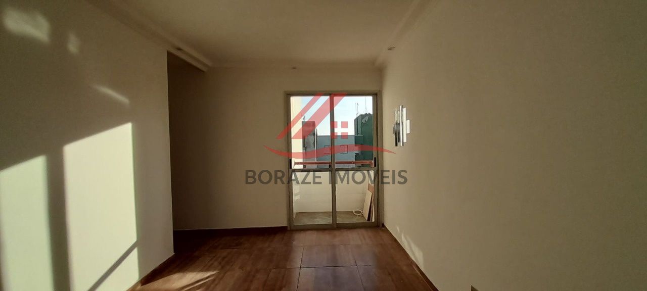 Apartamento com 2 quartos para venda no Parque São Vicente em Mauá