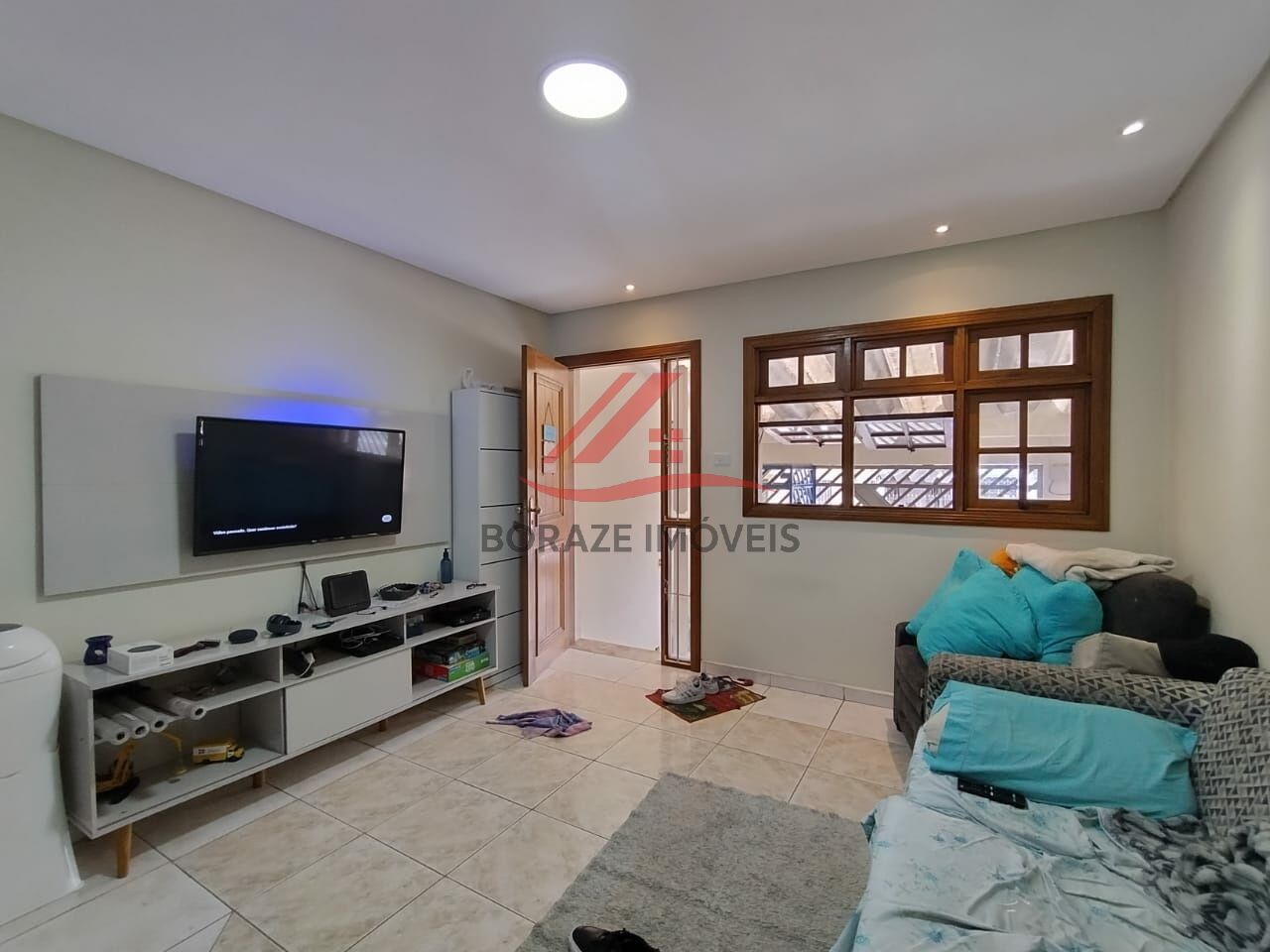 Casa com 2 quartos, sendo 1 suíte para venda no Parque São Vicente em Mauá