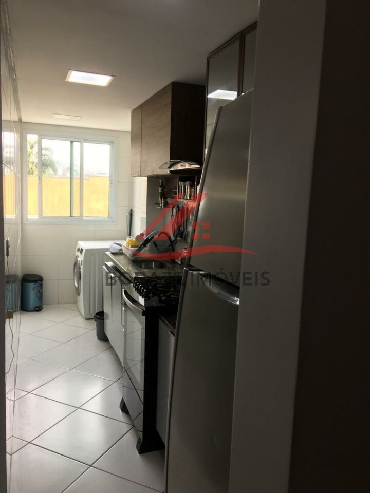 Apartamento com 3 quartos sendo 1 suíte para venda na Vila Vitória em Mauá 