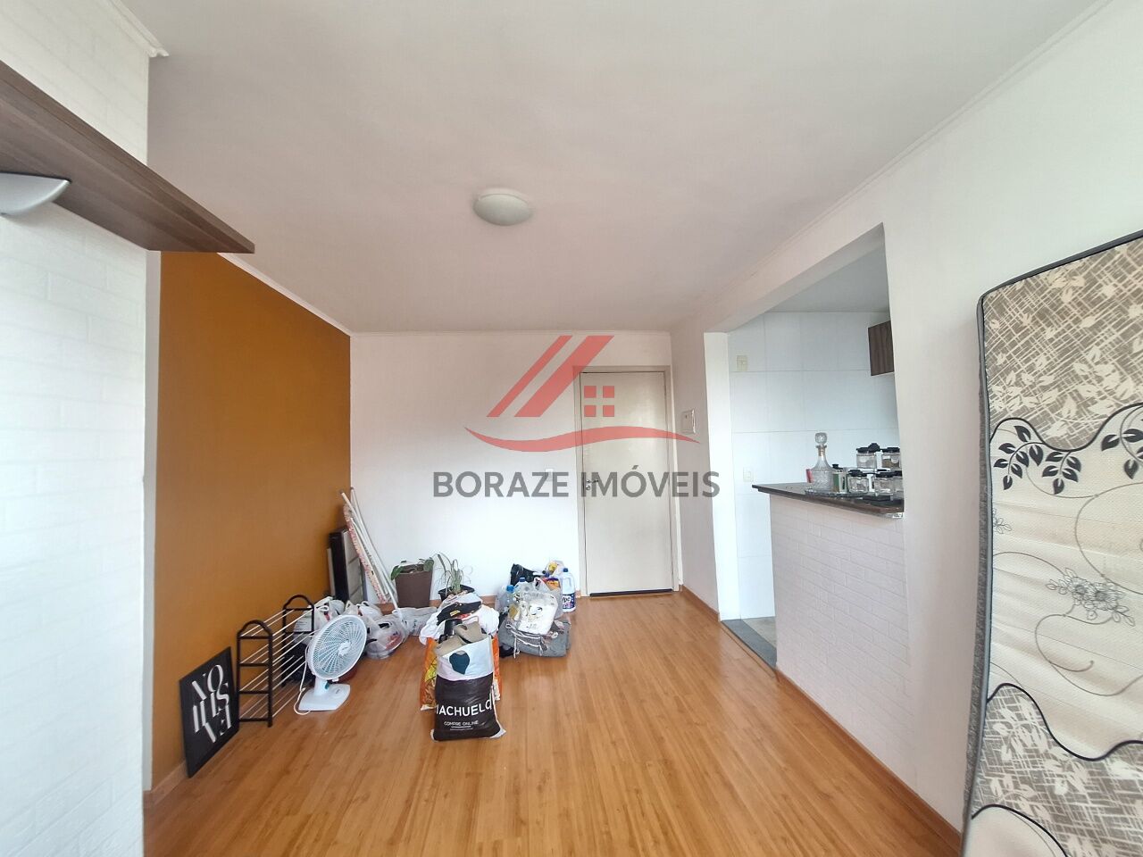 Apartamento para alugar no Parque São Vicente com 47m², 2 dormitórios, sala, cozinha, 1 vaga garagem