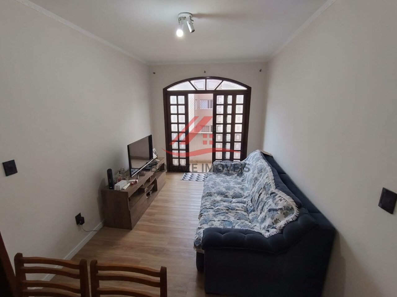 Apartamento para locação no Parque São Vicente.