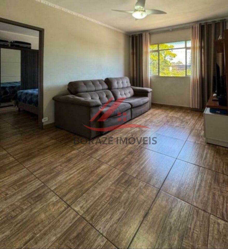 Sobrado com Salão Comercial à Venda com 3 Dorms e 4 Vagas no bairro Vila Noêmia em Mauá/SP.