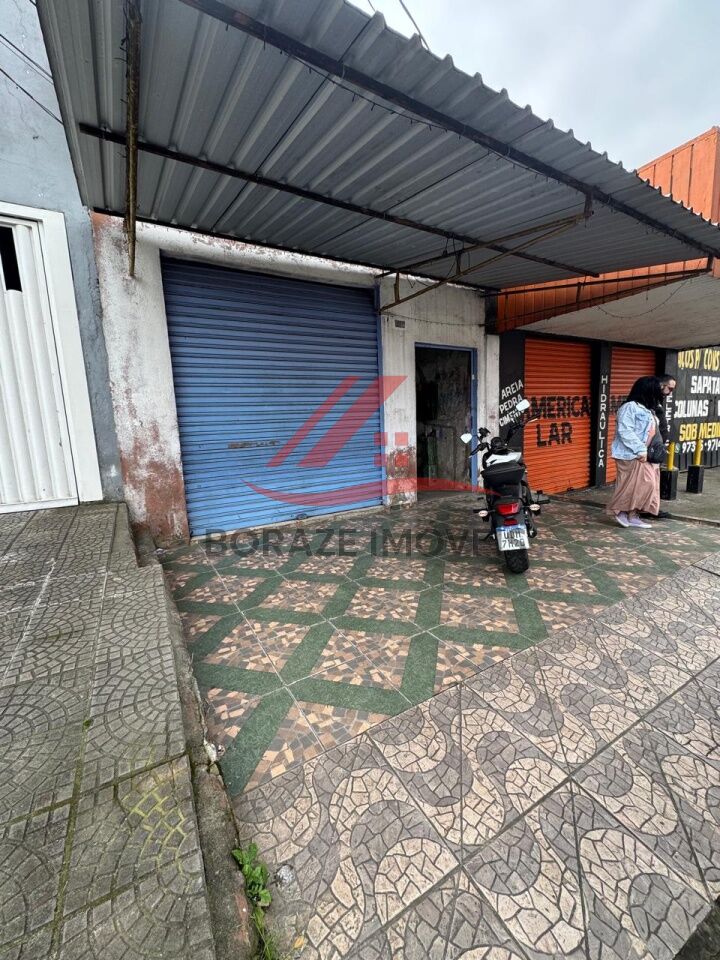 Sobrado, 2 dorm, sala, cozinha, 2 banheiros, área de serviço, quintal no Pq. das Américas, Mauá/ SP.