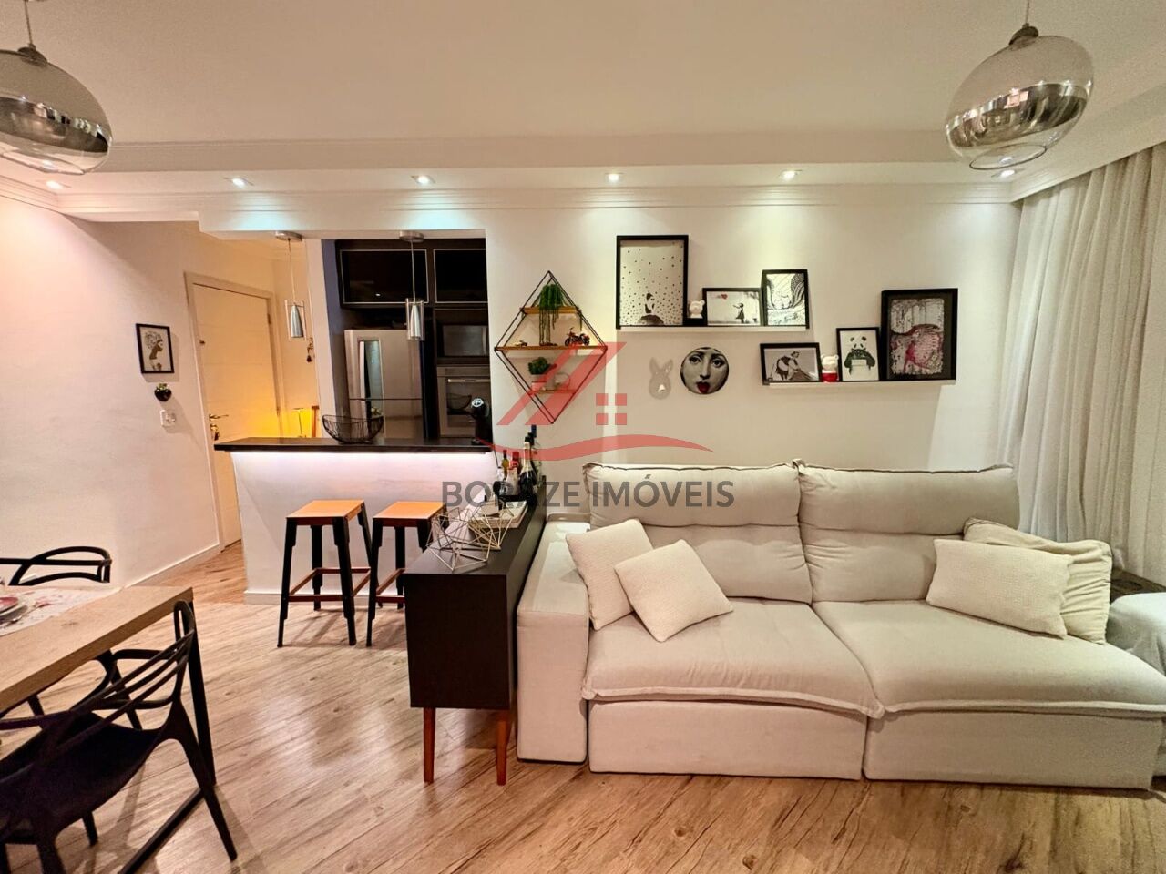 APARTAMENTO À VENDA no Vila Assis Brasil - Mauá - SP. 