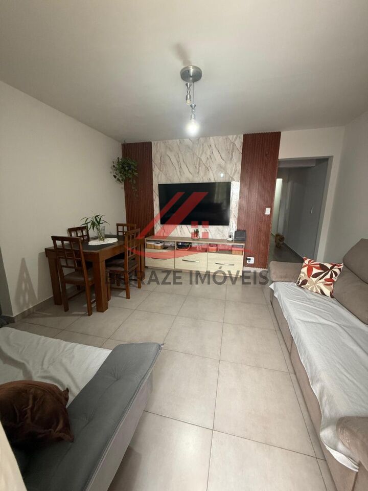 SOBRADO À VENDA com 3 dorms, 1 sala, 2 banheiros, 2 vagas -  VILA ASSIS , MAUÁ/SP.